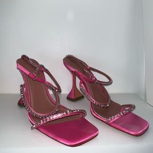 AMINA MUADDI

GILDA CLOTH SANDALS